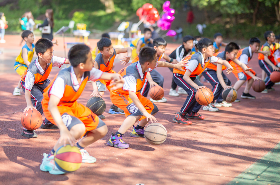 万博体育官方网址是多少丰富多彩的校园活动的意义学校的办学理念怎么写重庆市中山外国(图4)