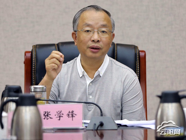 张学锋主持召开县委常委会 学习贯彻习近平总书记在陕西考察时的重要讲话精神