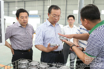 张学锋到工业园区调研