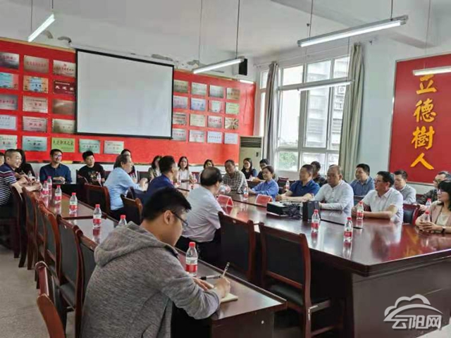 红狮初中到万州区熊家中学开展党史学习教育交流活动