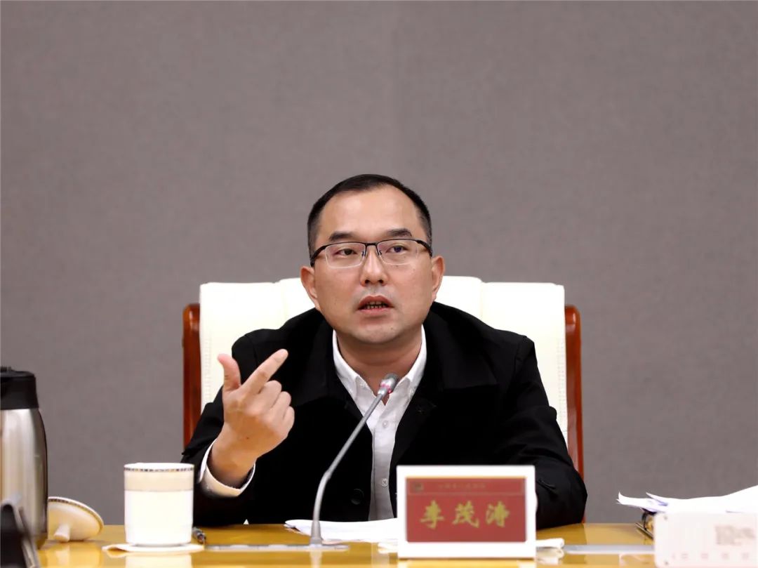 县委副书记,县长,县疫情防控工作领导小组组长李茂涛主持召开云阳县新