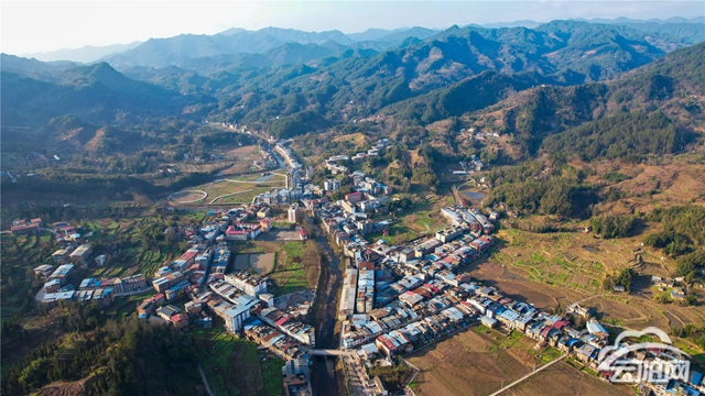 桑坪镇: 抢抓冬闲时节 竹荪大棚建设忙- 云阳网-云阳新闻-云阳县融