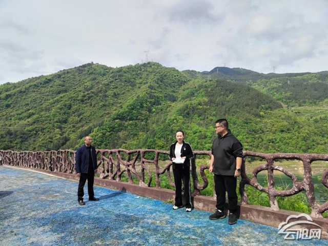 黄石镇开展常态化巡河巡林工作